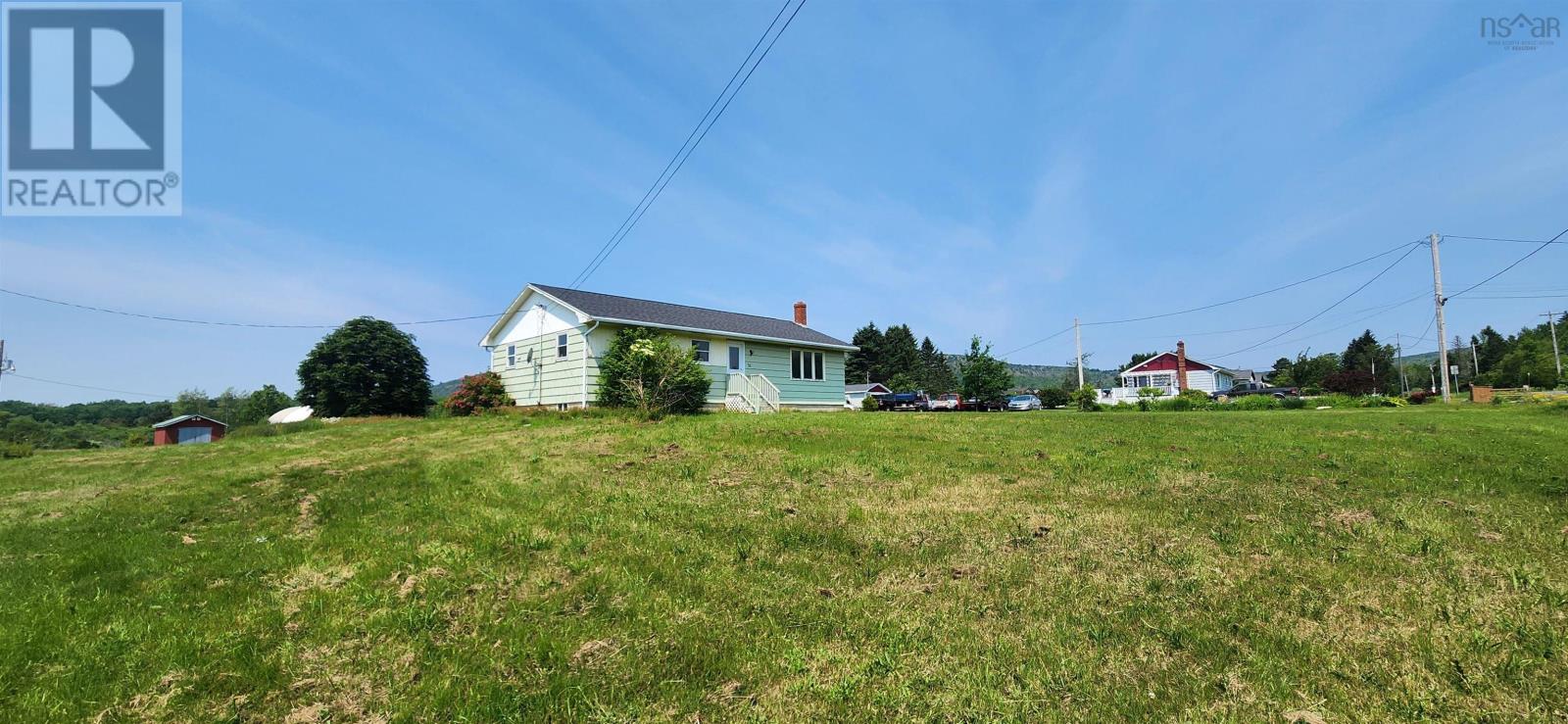 31 Parker Mountain Road - 24