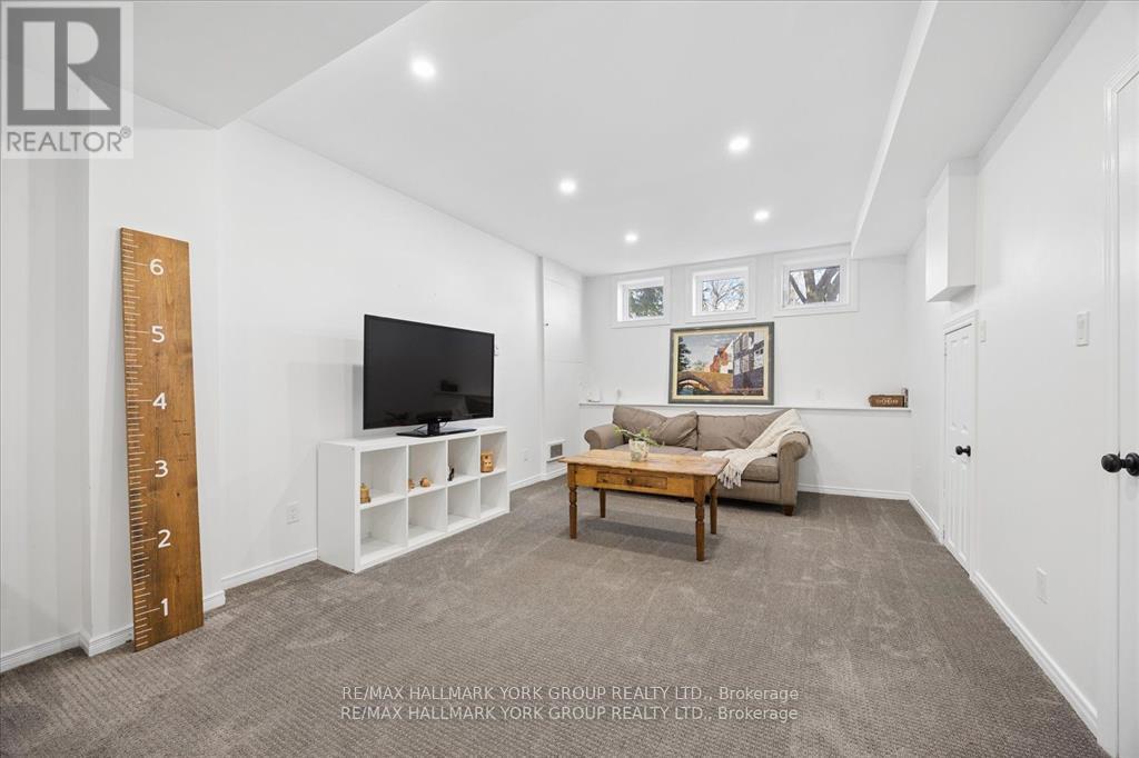 195 KING STREET - 25
