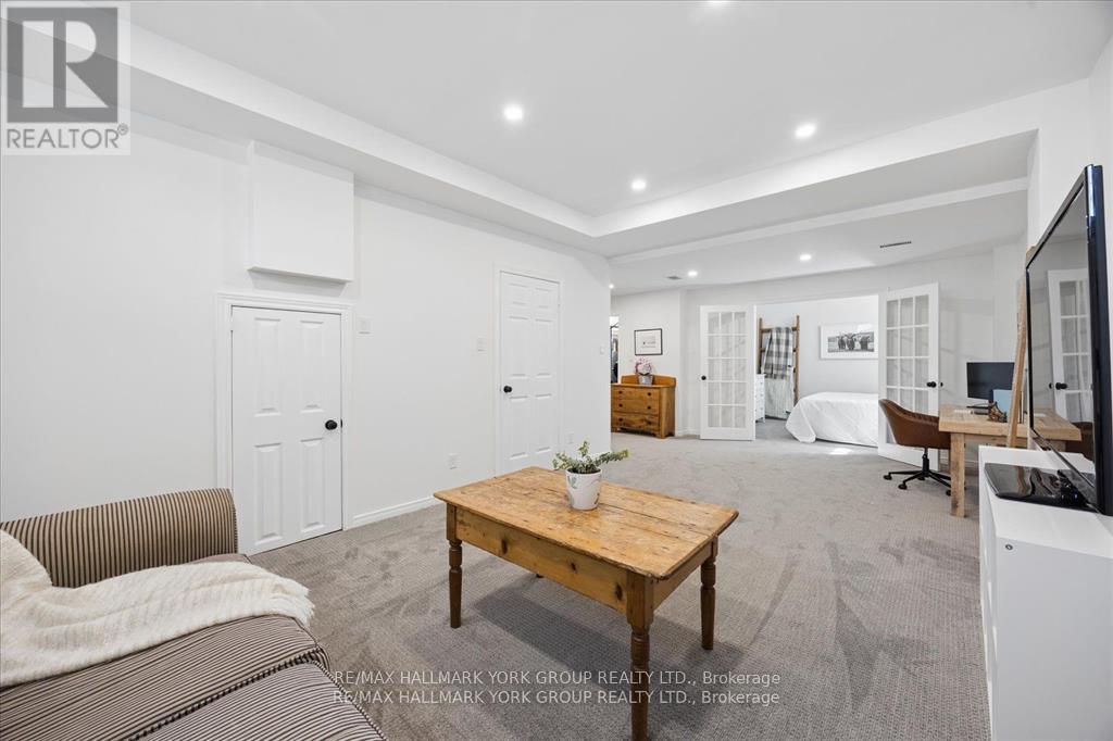 195 KING STREET - 26