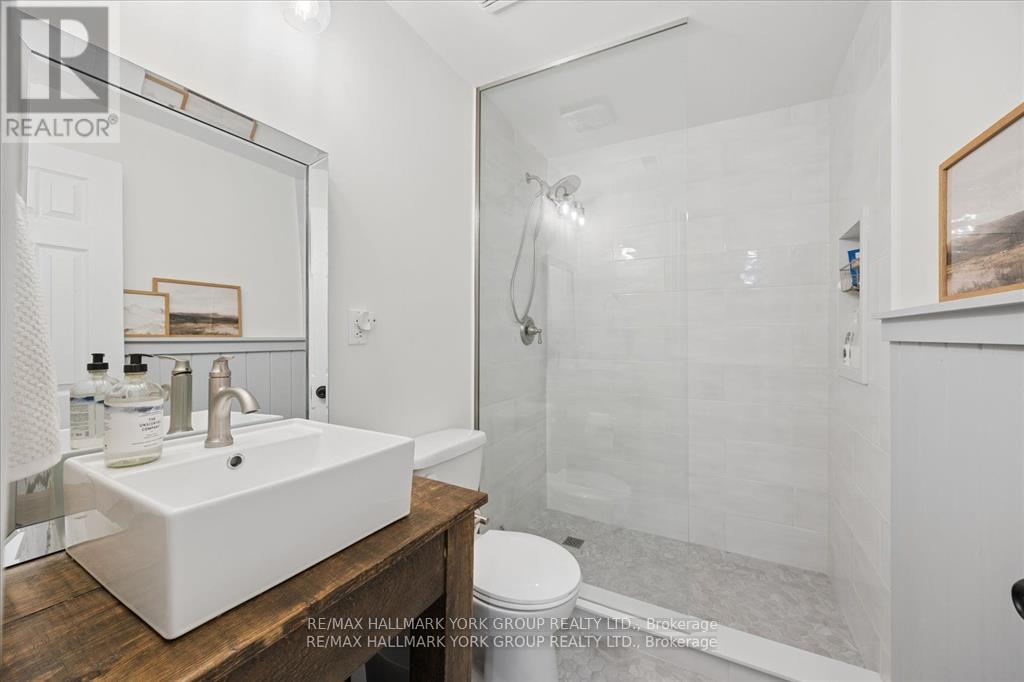 195 KING STREET - 28
