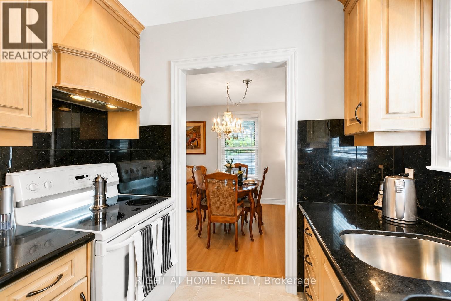 168 SPRINGHEAD GARDENS - 17