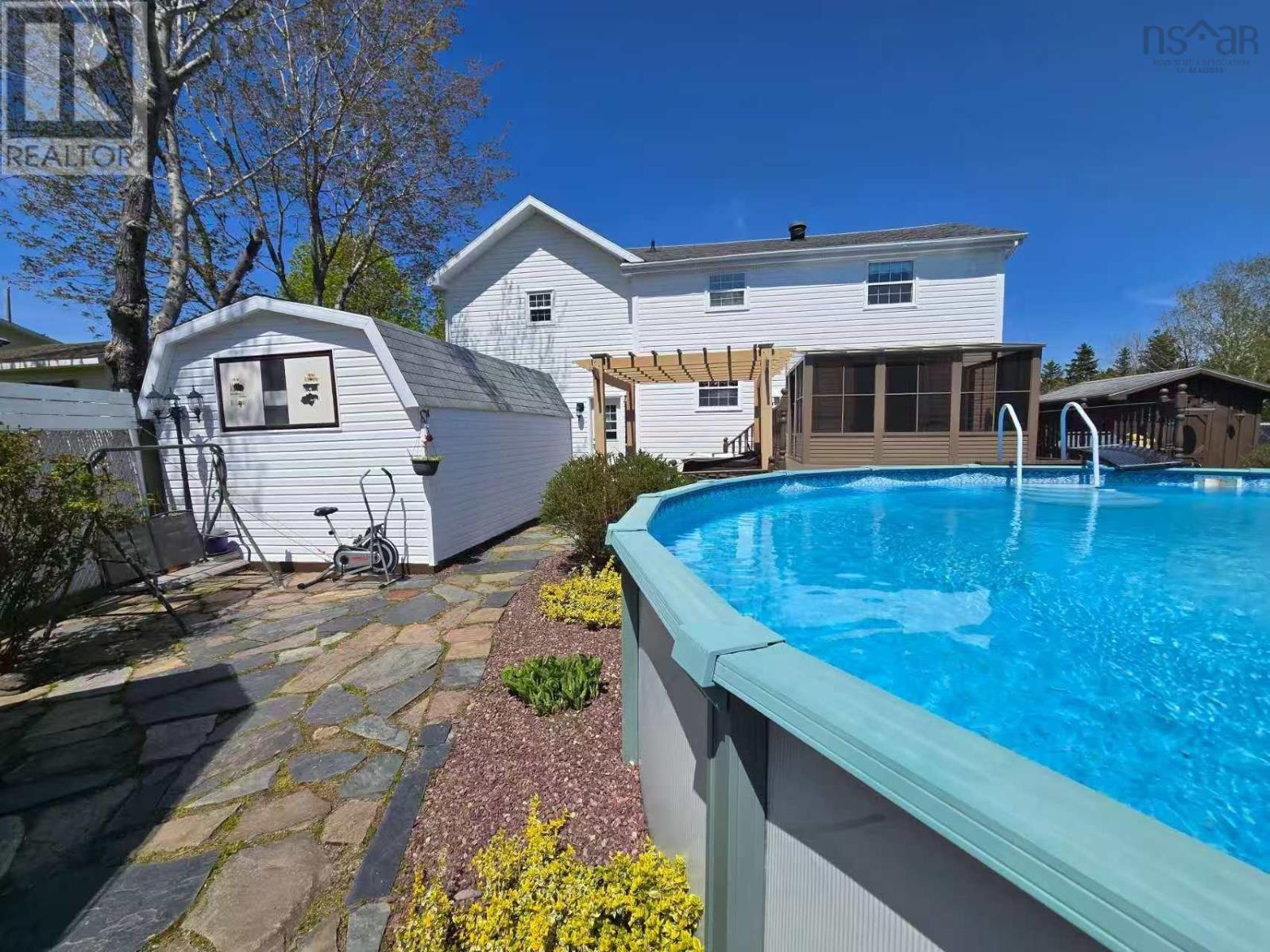 80 Parkwood Drive - 19