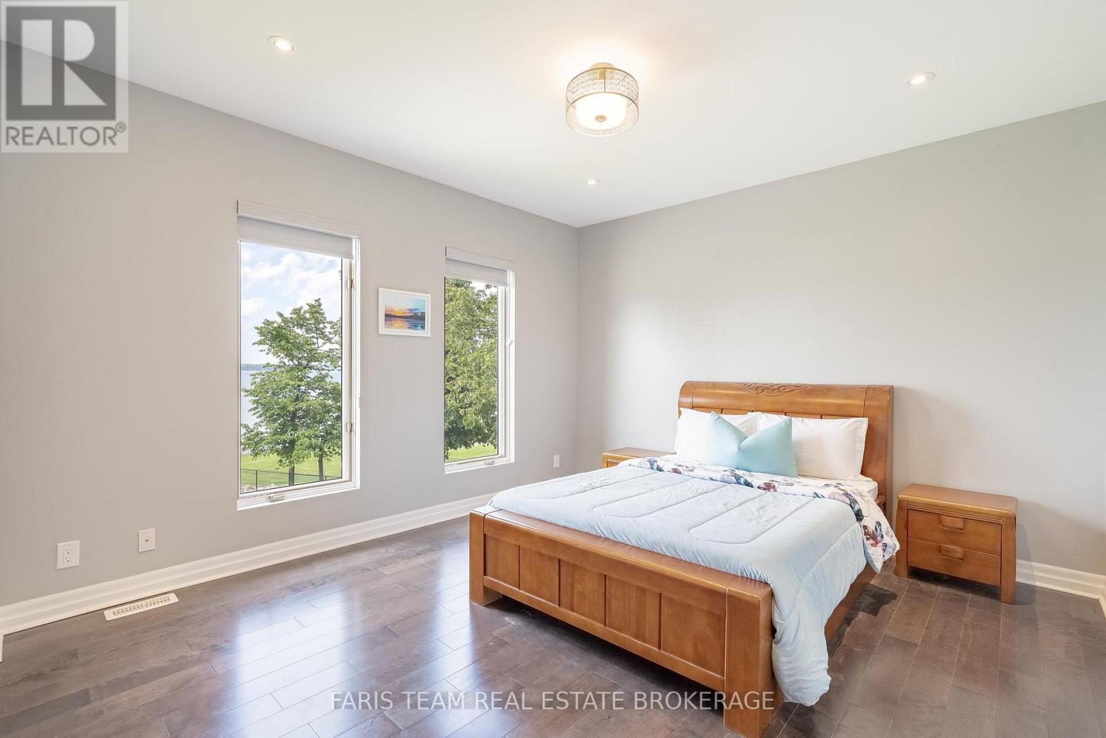 354 BREWERY LANE - 18