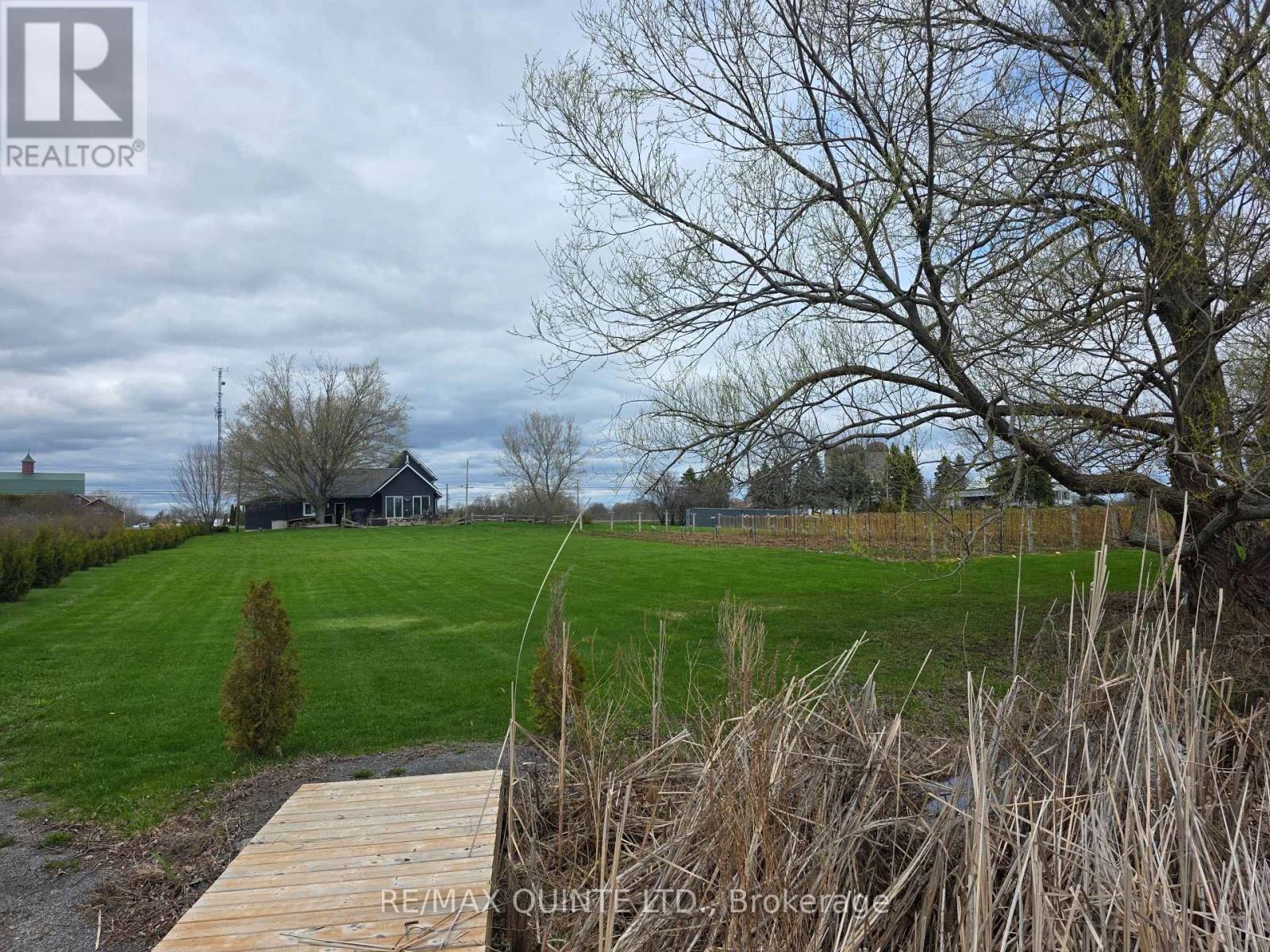 15775 LOYALIST PARKWAY - 40