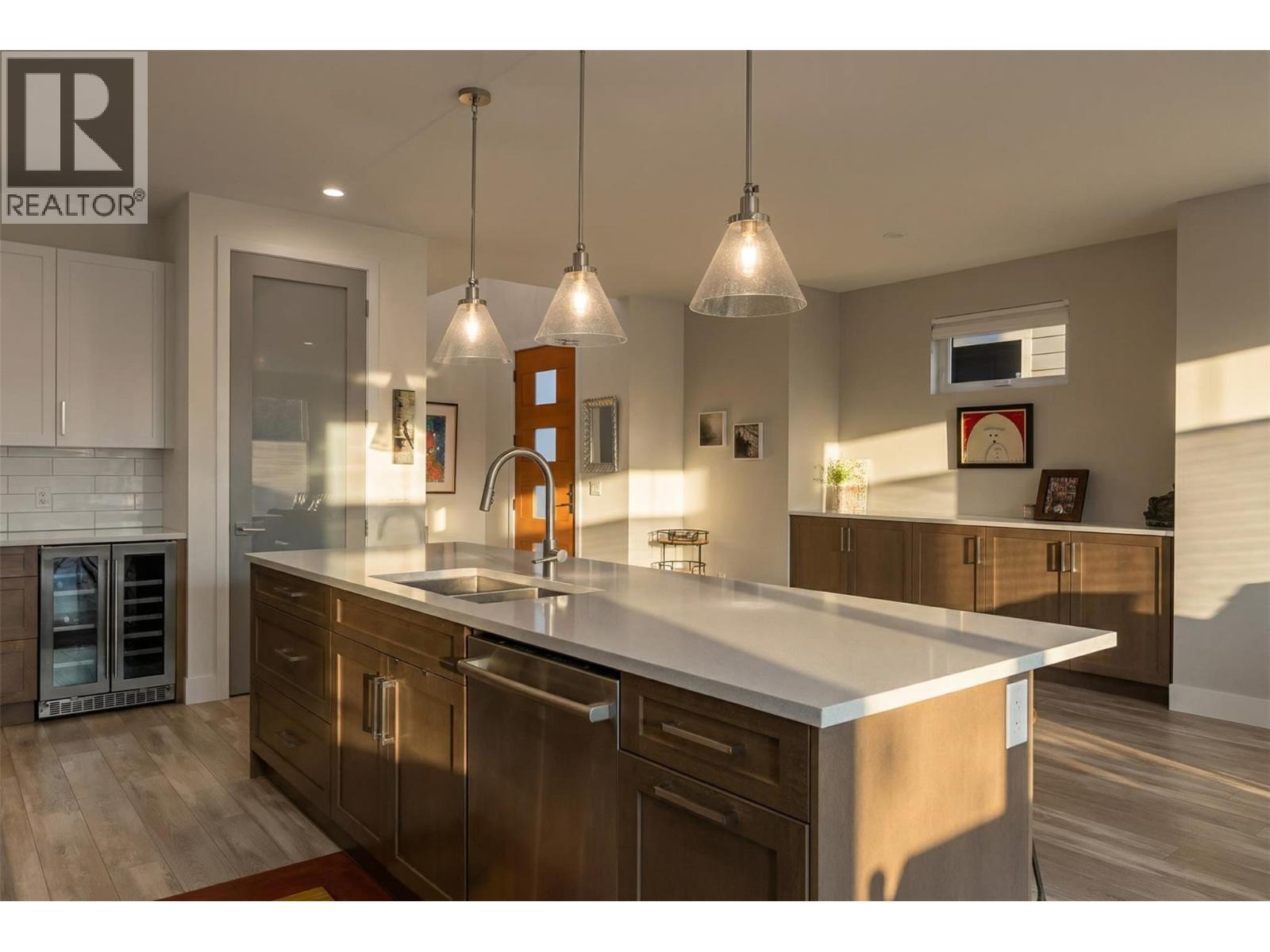 827 Saucier Avenue - 6