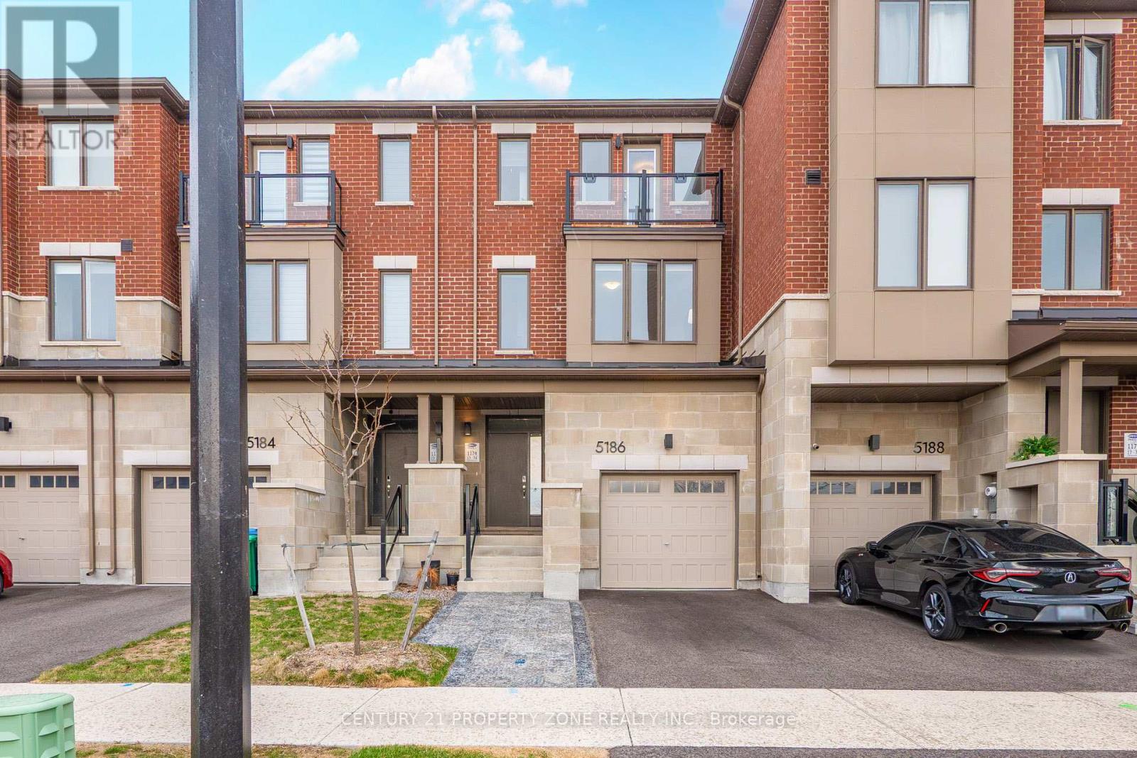 5186 VIOLA DESMOND DRIVE - 3