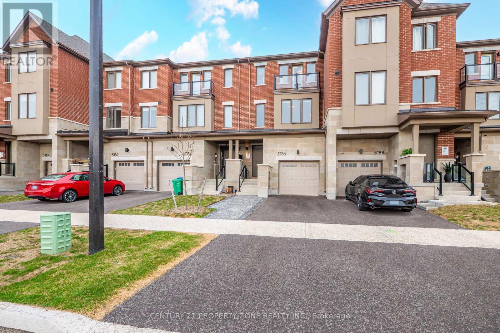 5186 VIOLA DESMOND DRIVE - 5