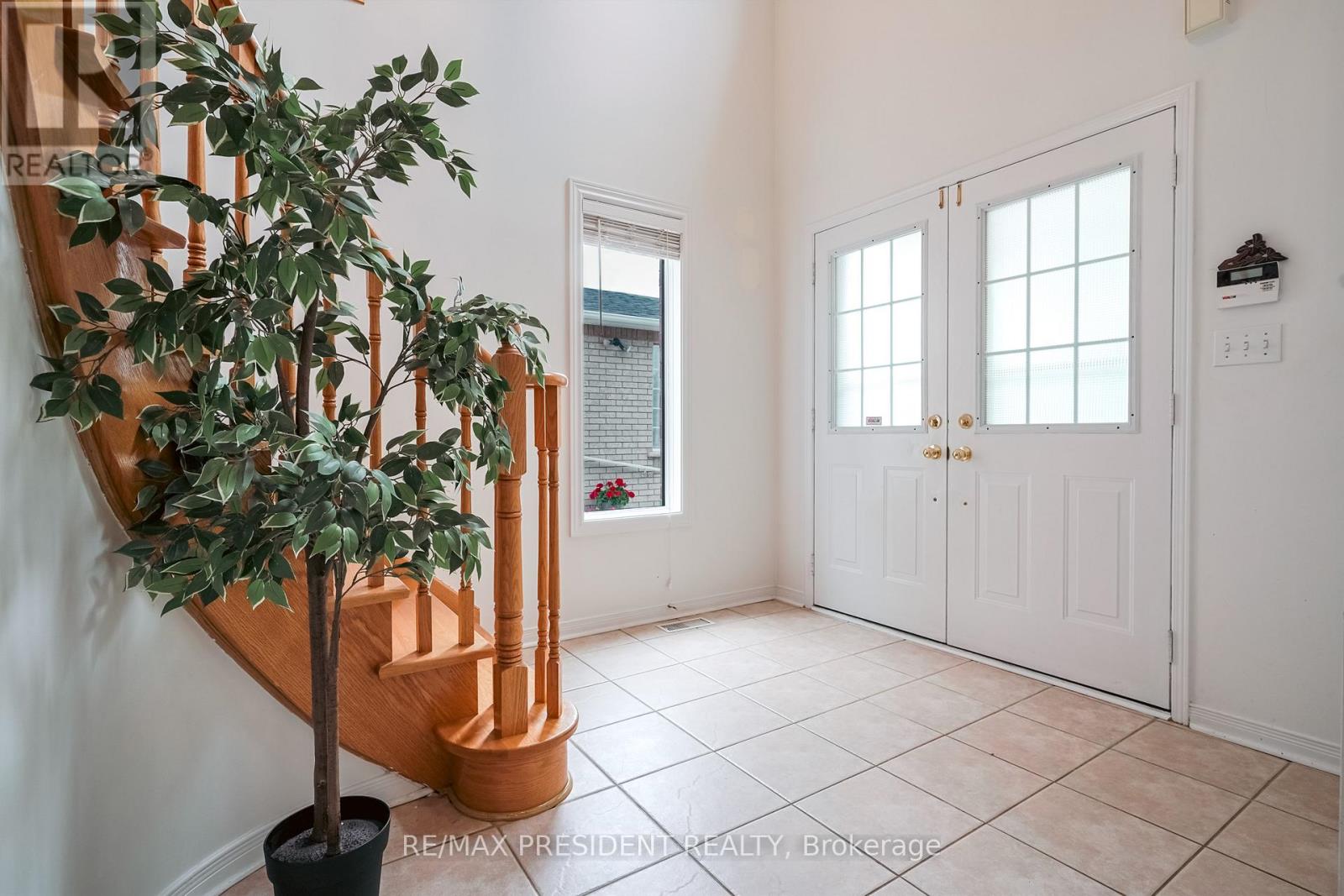13 TARQUINI CRESCENT - 11