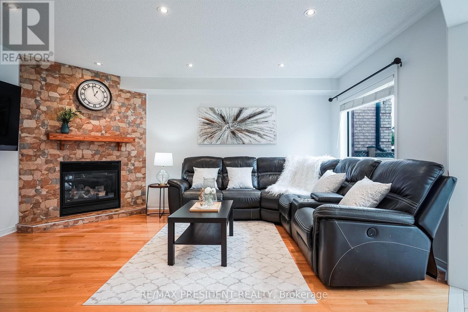 13 TARQUINI CRESCENT - 19