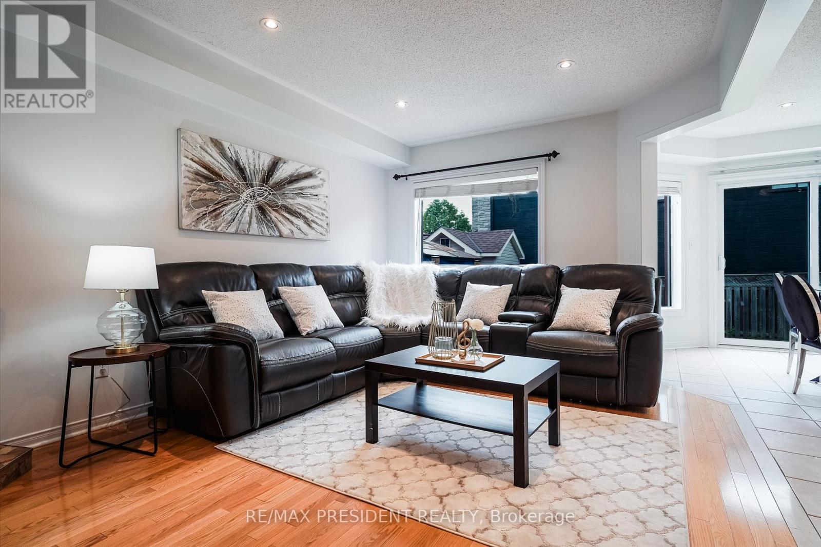 13 TARQUINI CRESCENT - 22