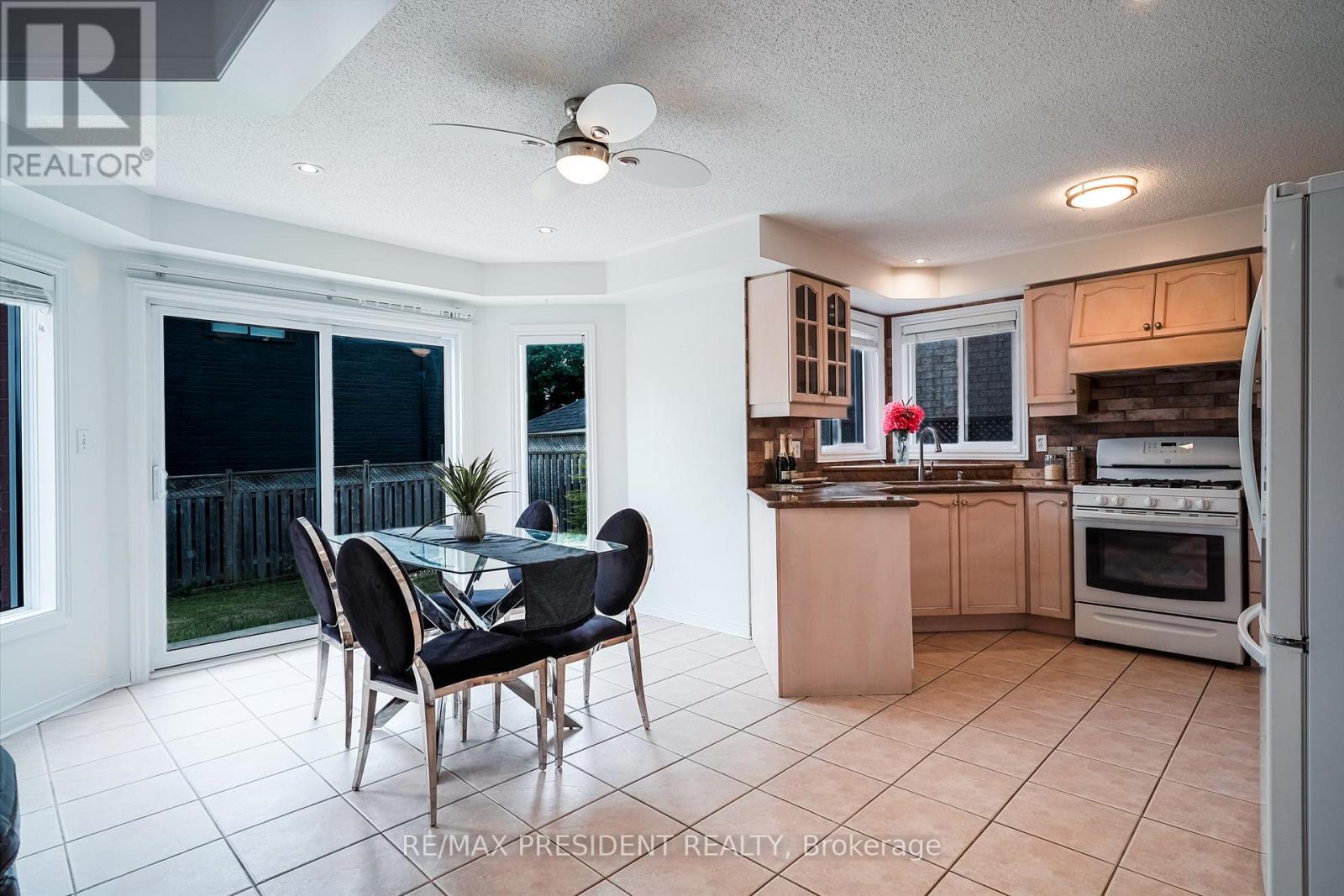 13 TARQUINI CRESCENT - 26