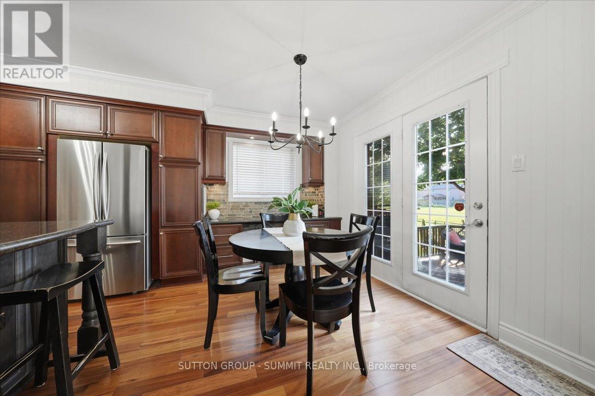 3967 BEACHAM STREET - 19