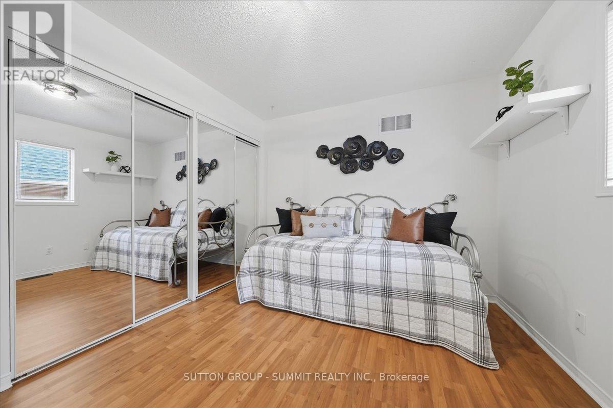 3967 BEACHAM STREET - 25