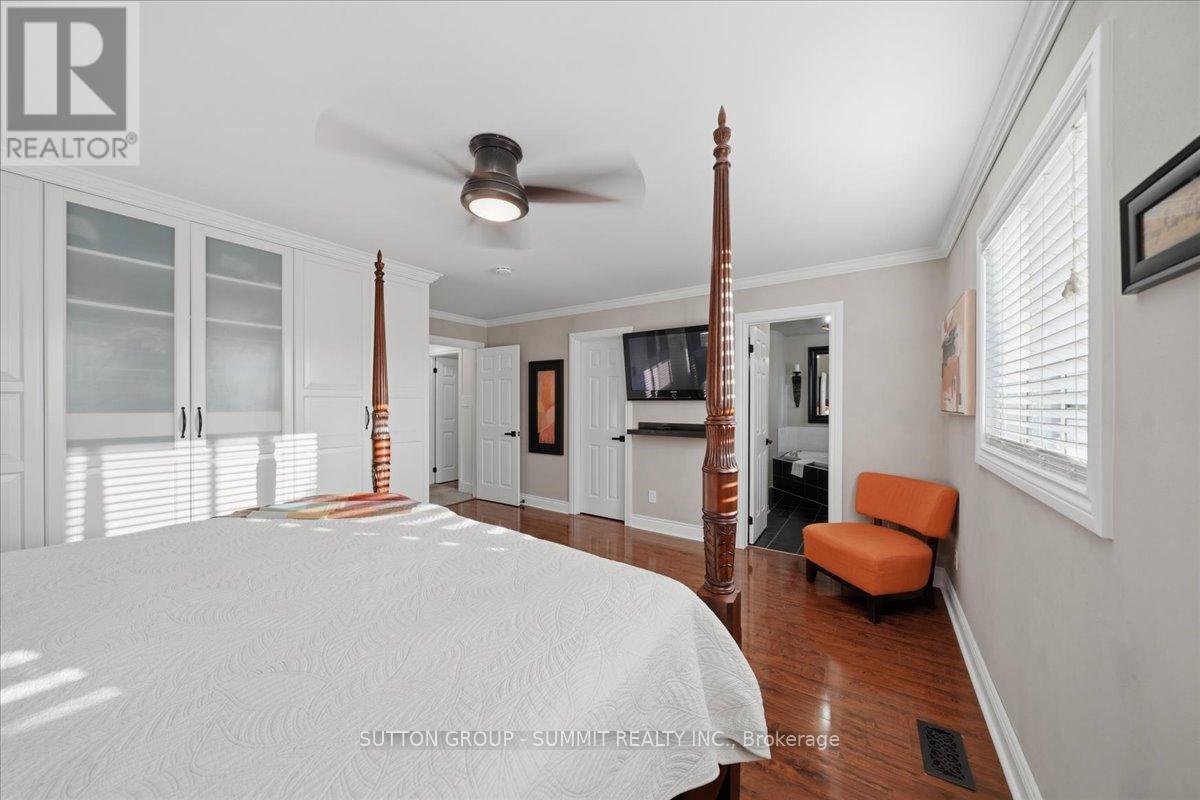 3967 BEACHAM STREET - 29