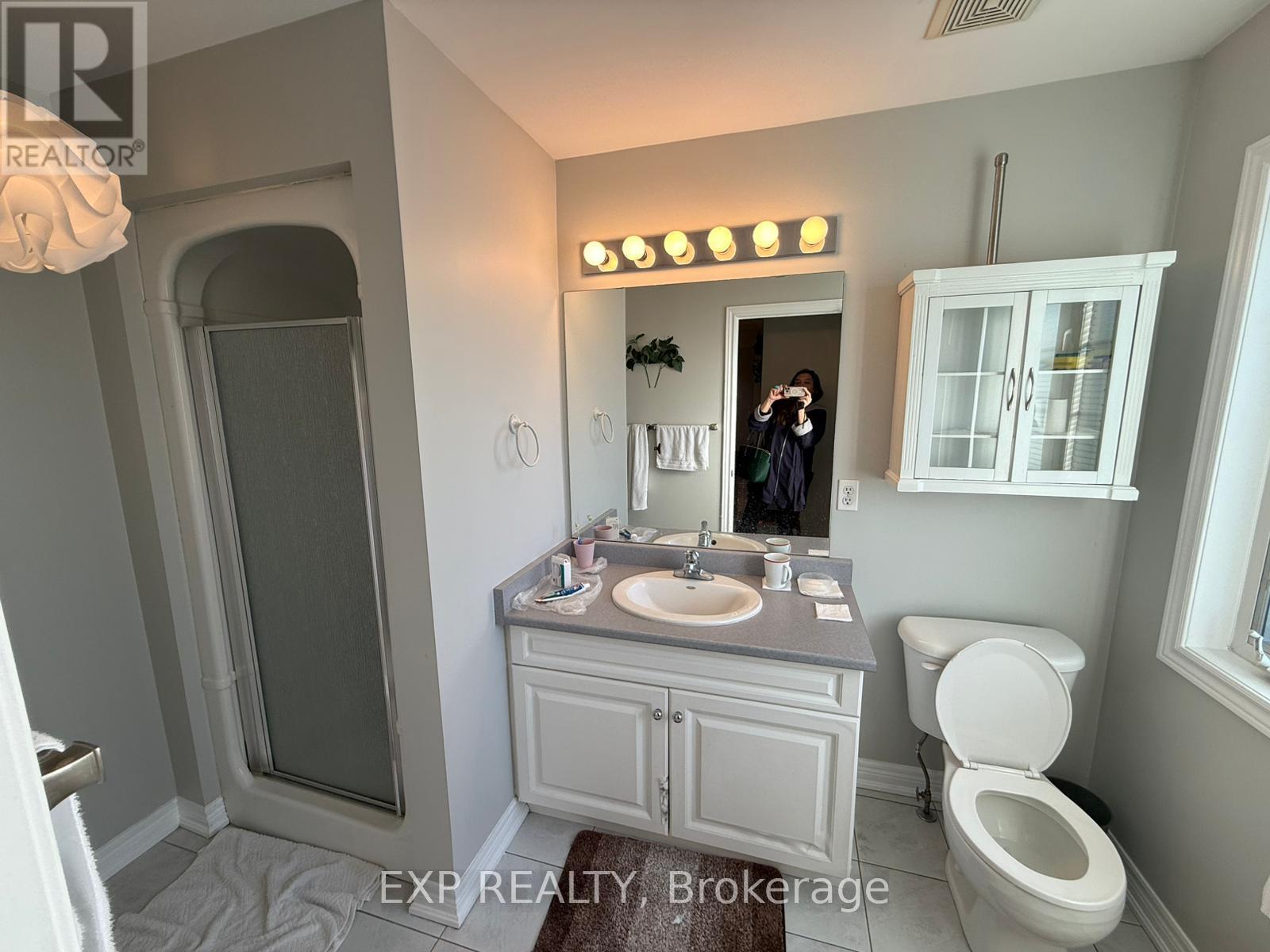 5066 MERCER COMMON - 10