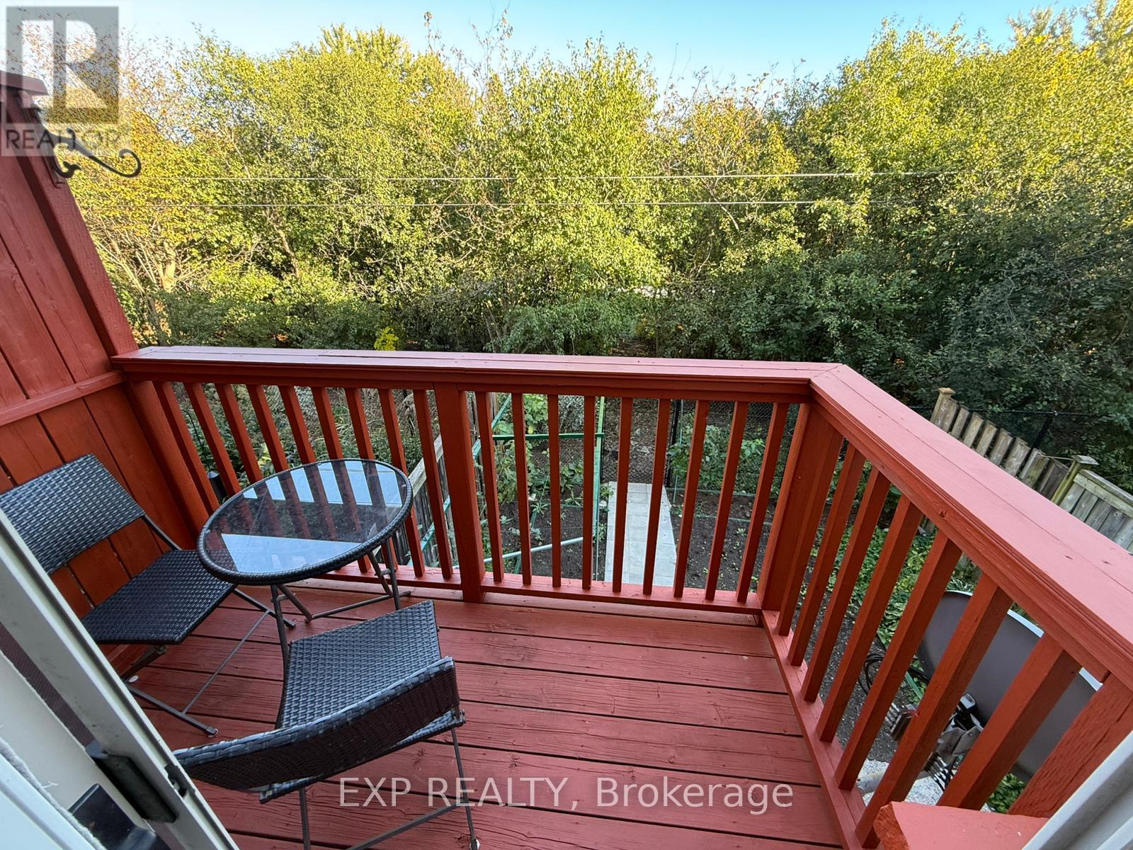 5066 MERCER COMMON - 15