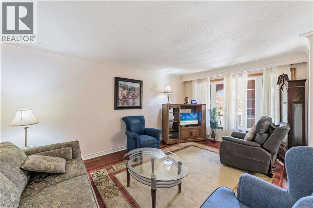 122 GREENCEDAR Drive - 11