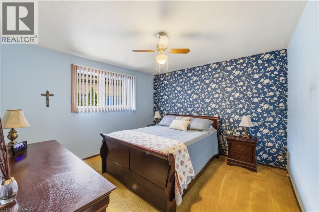 122 GREENCEDAR Drive - 16