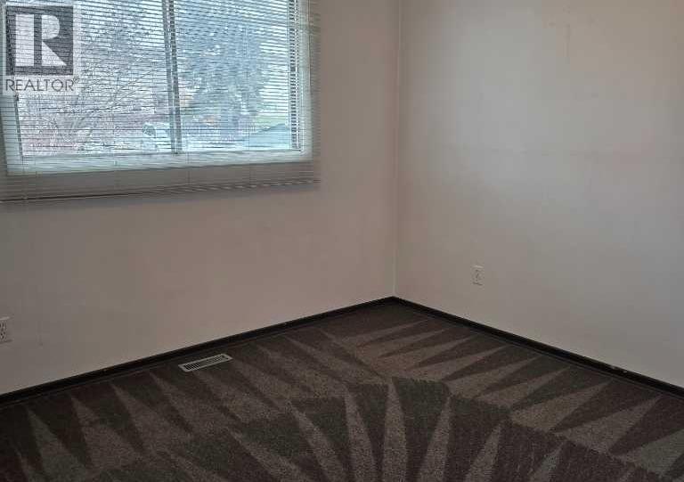 2822 13 Avenue SE - 9