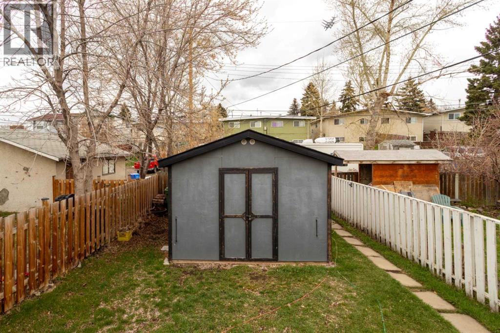 2822 13 Avenue SE - 19