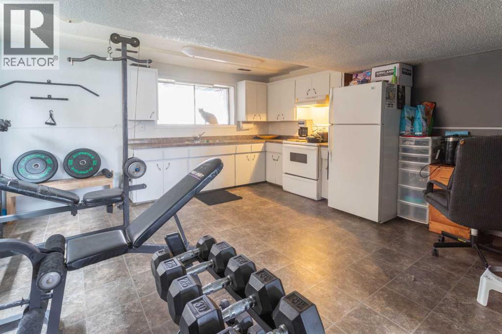 2822 13 Avenue SE - 13
