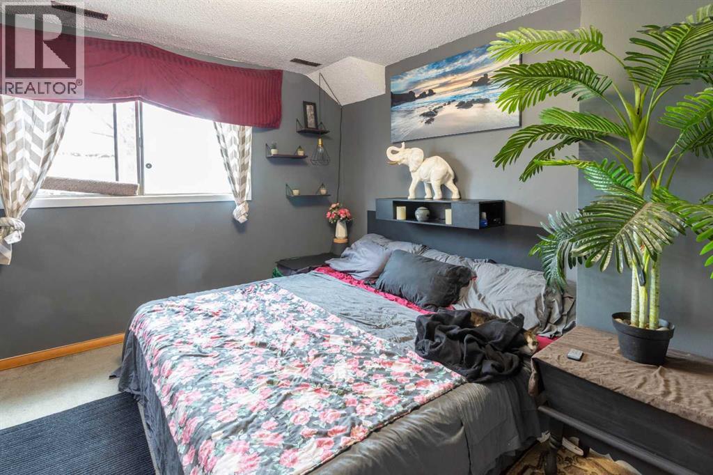 2822 13 Avenue SE - 12