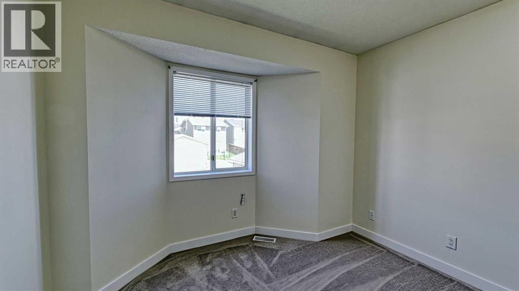 157 Harvest Gold Heights NE - 22