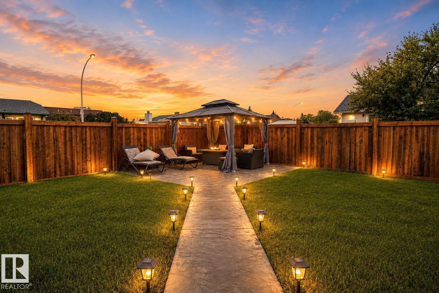 17404 95 ST NW - 2