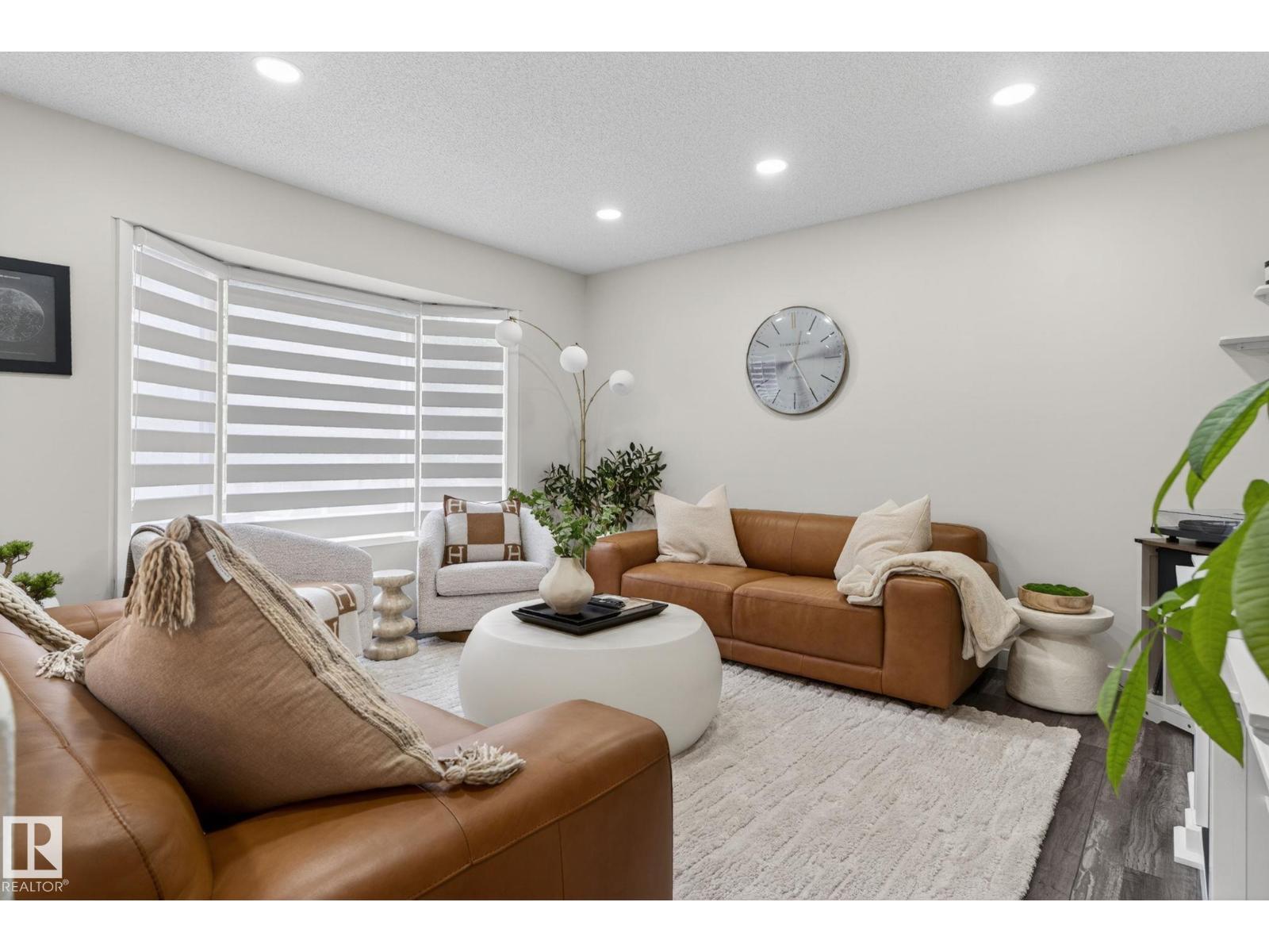 17404 95 ST NW - 9