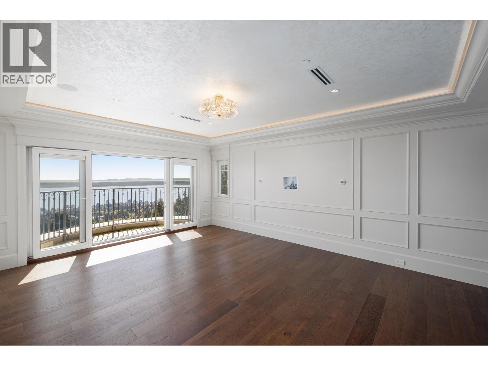 1365 WHITBY ROAD, West Vancouver