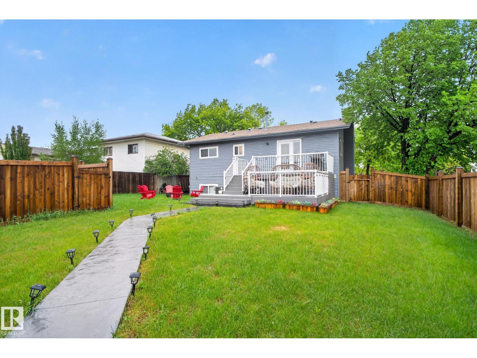 17404 95 ST NW - 33