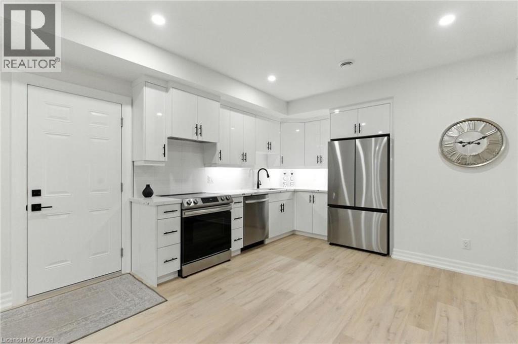 270 CHARLES Street - 32