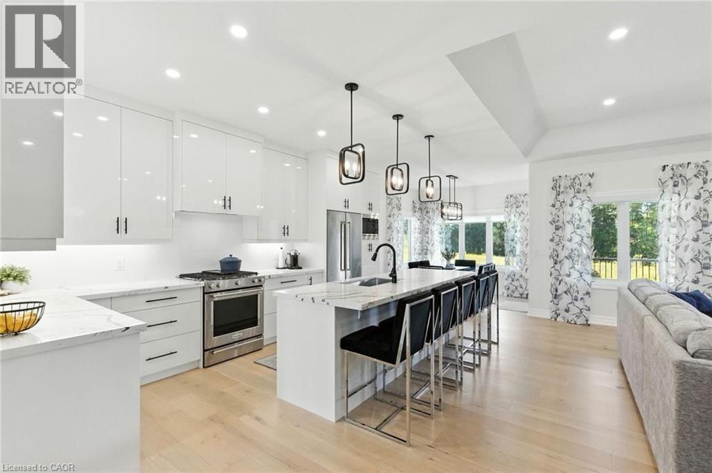 270 CHARLES Street - 5