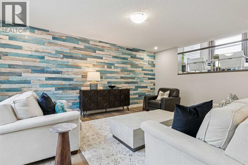 69 Yorkville Green SW - 15