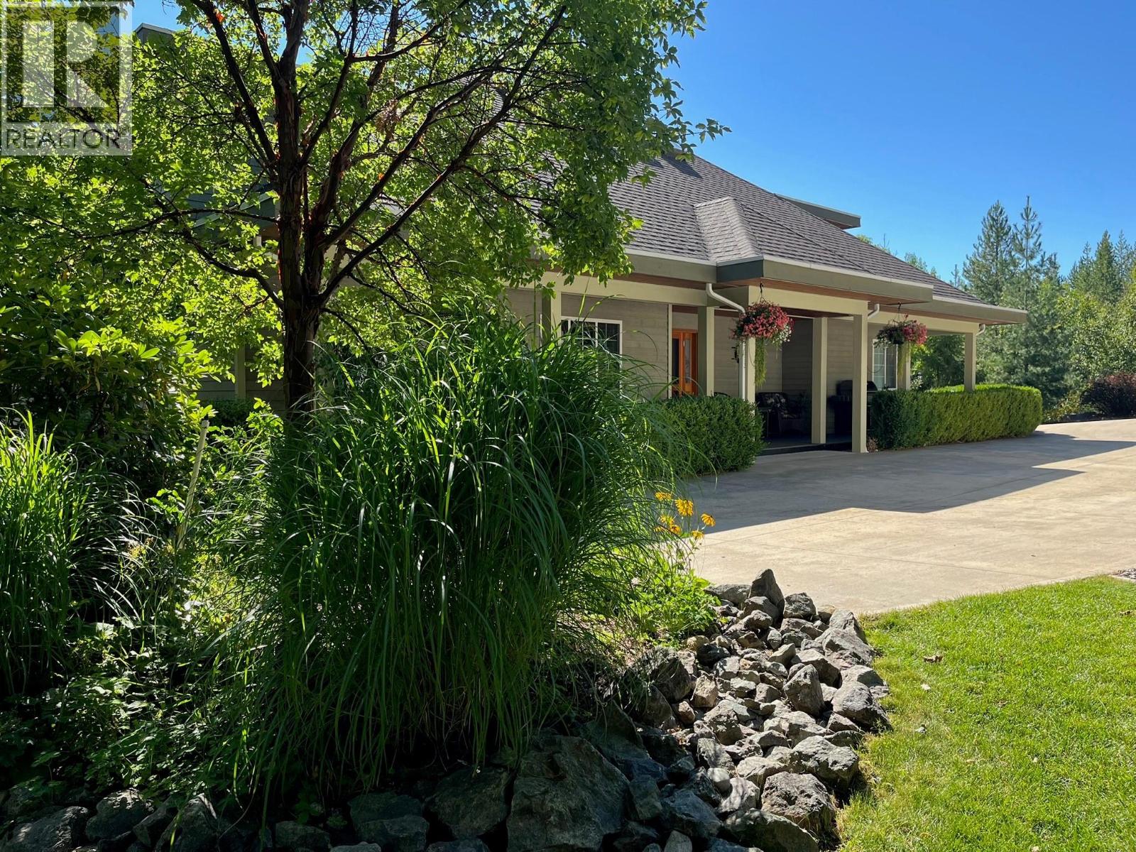 3800 60 Street NW - 57