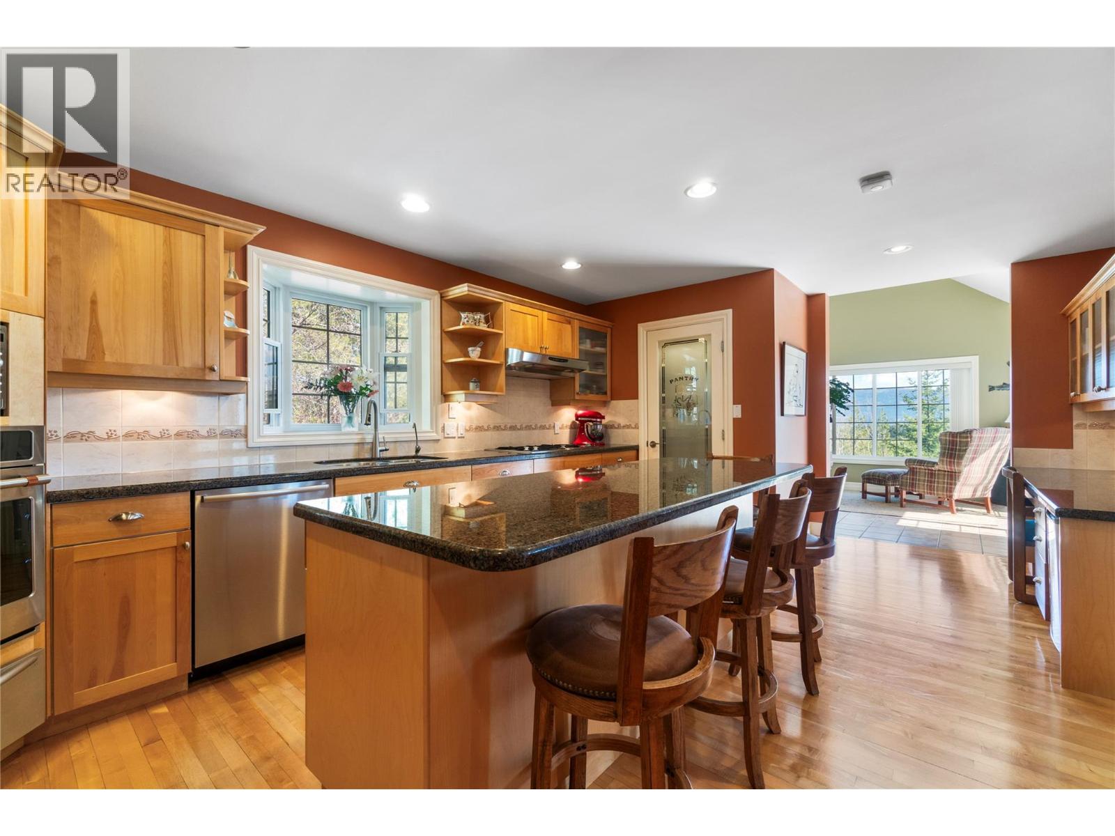 3800 60 Street NW - 21
