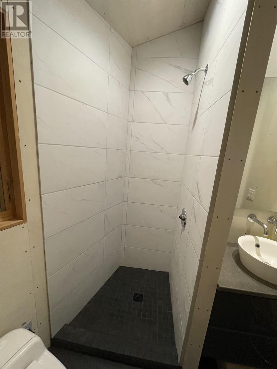 564 Hematite RD - 38