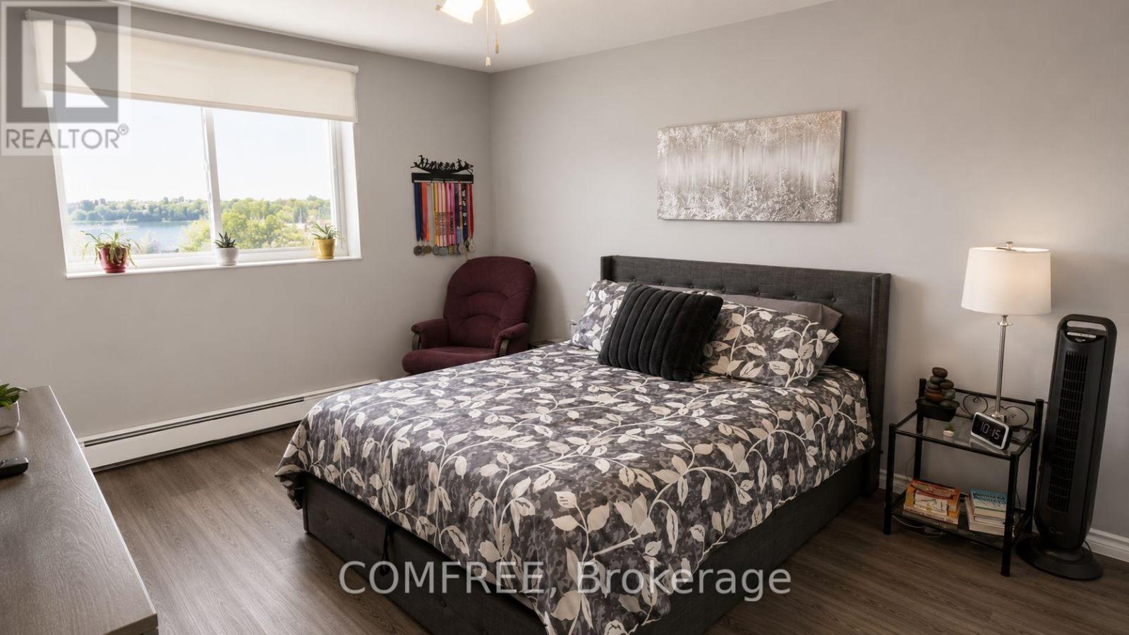 #508 563 MORNINGTON AVENUE - 16