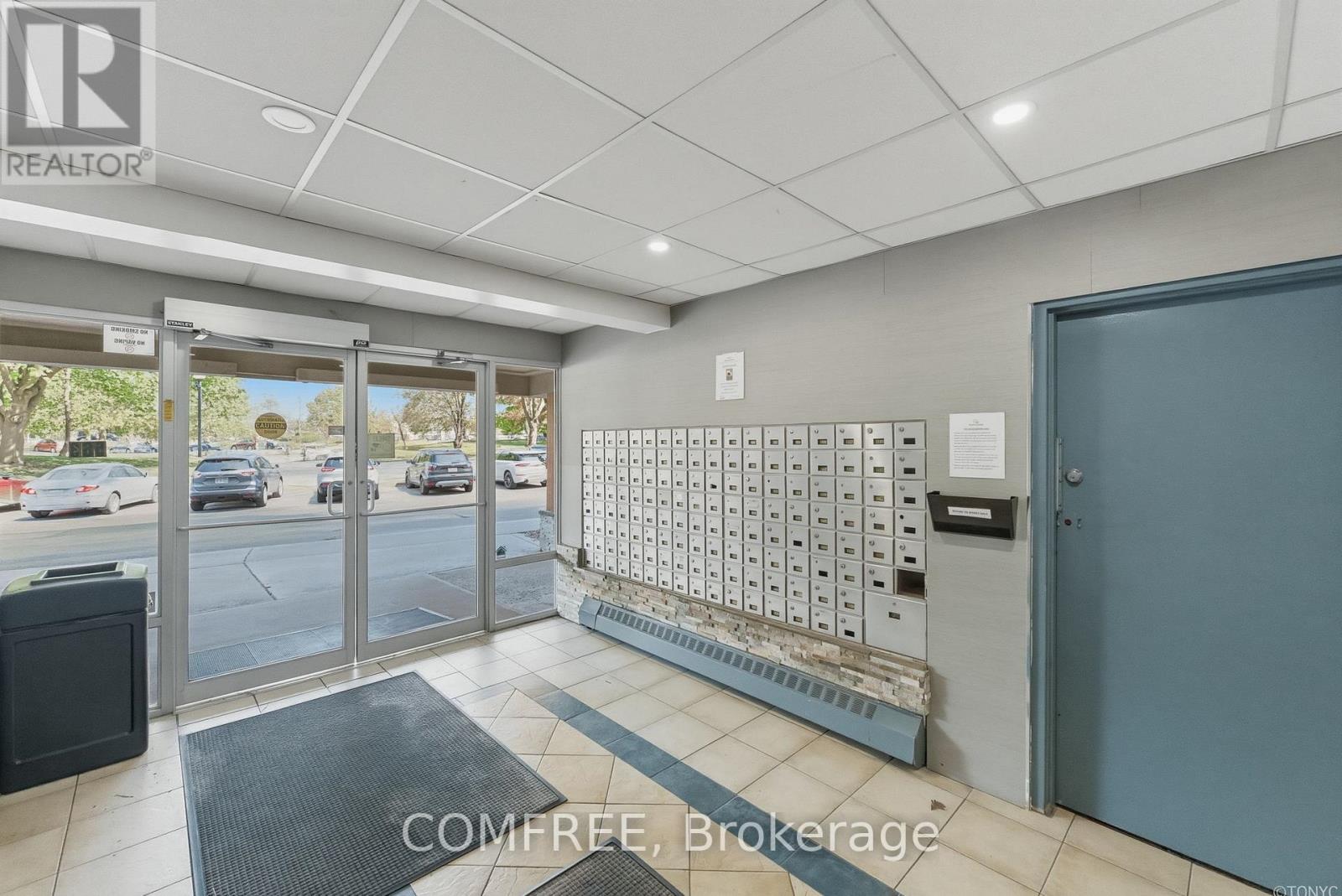 #508 563 MORNINGTON AVENUE - 2