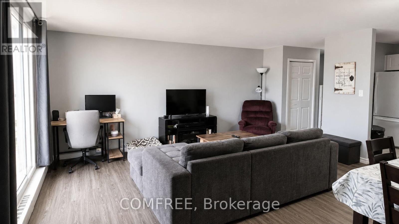 #508 563 MORNINGTON AVENUE - 8