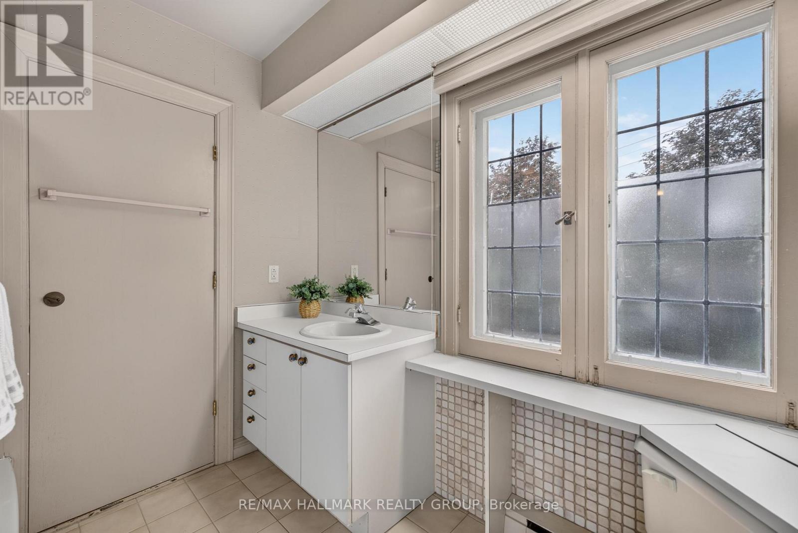 234 OLD IRVING PLACE - 25