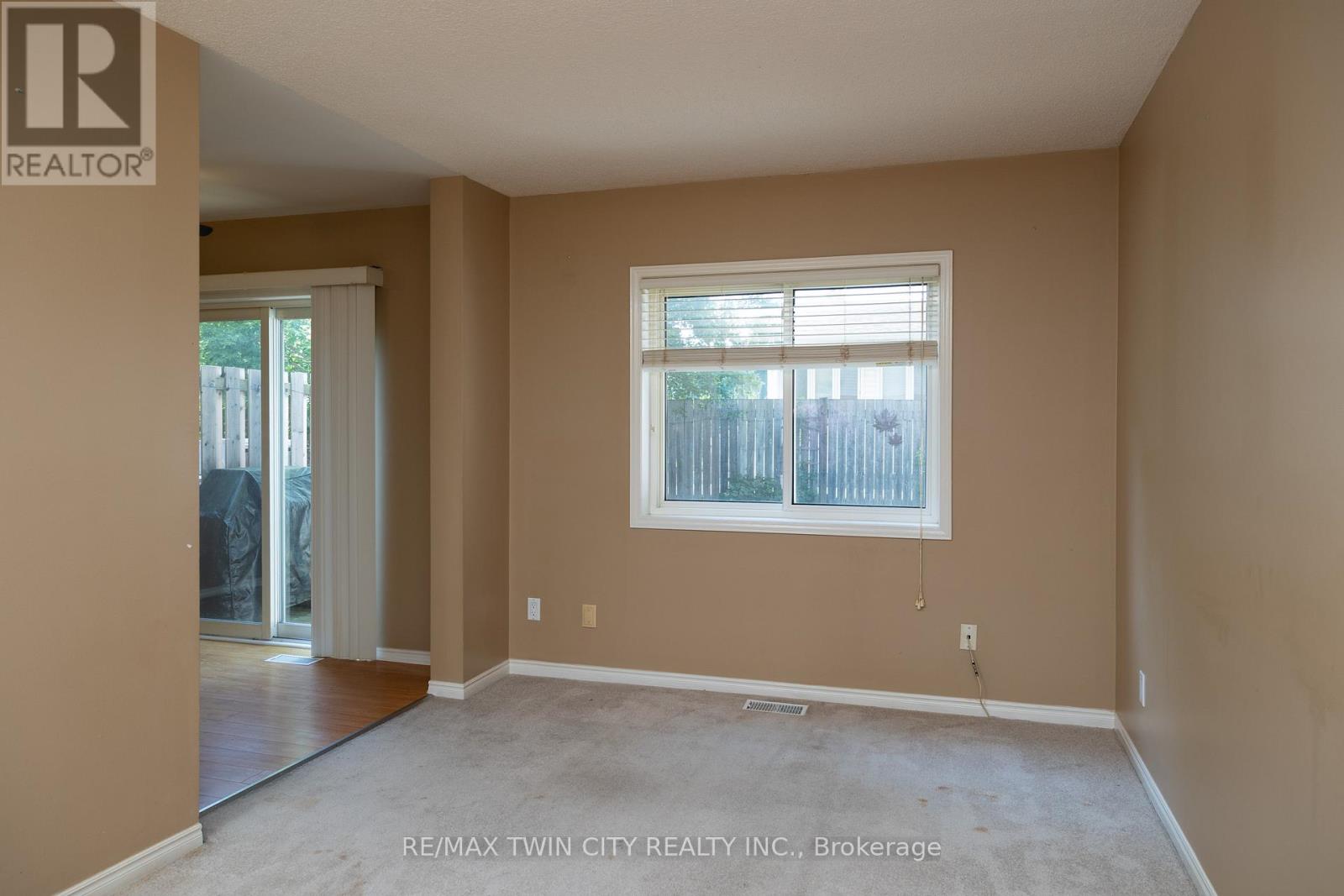 7 GRAYSTONE COURT - 6