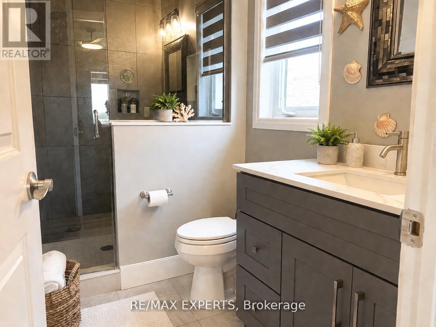 150 BRIDGE CRESCENT - 13