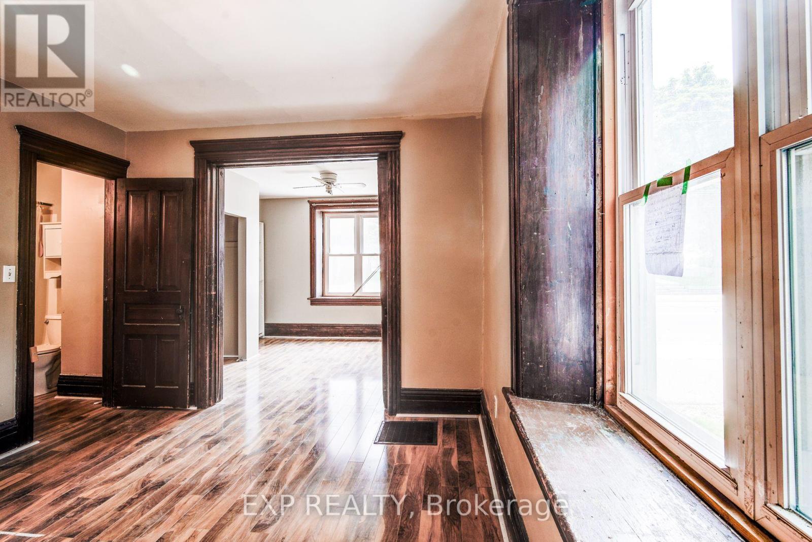 5 GEORGE STREET S - 20
