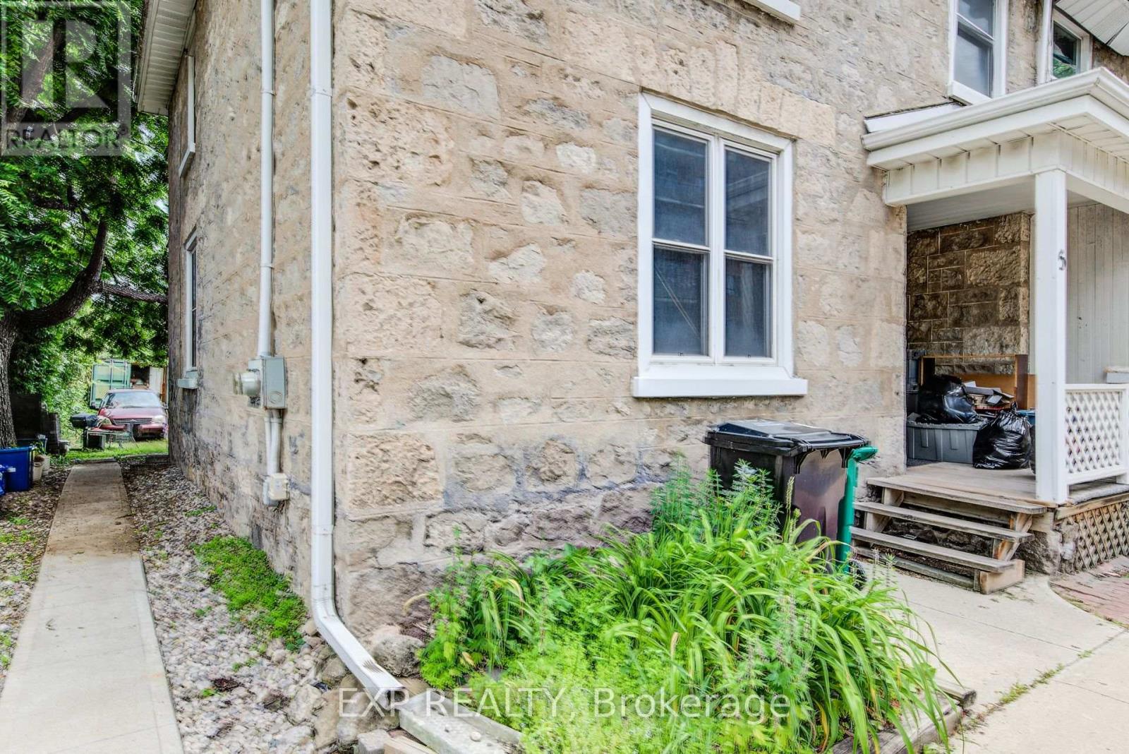 5 GEORGE STREET S - 3