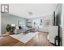 101 Tuffy Macdougall Court, Minto, ON N0G1Z0 Photo 11