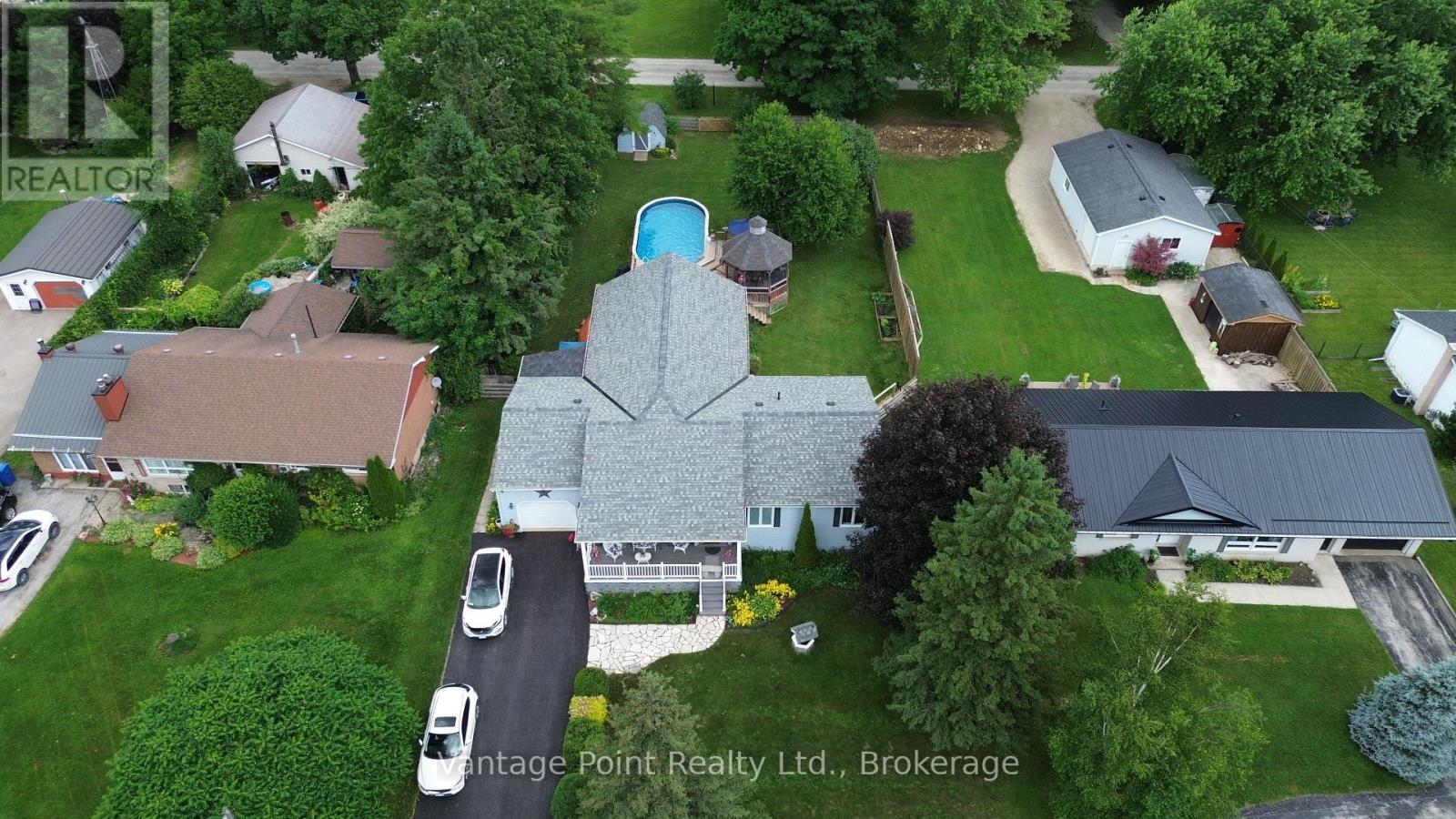 113 GLENWOOD PLACE - 50