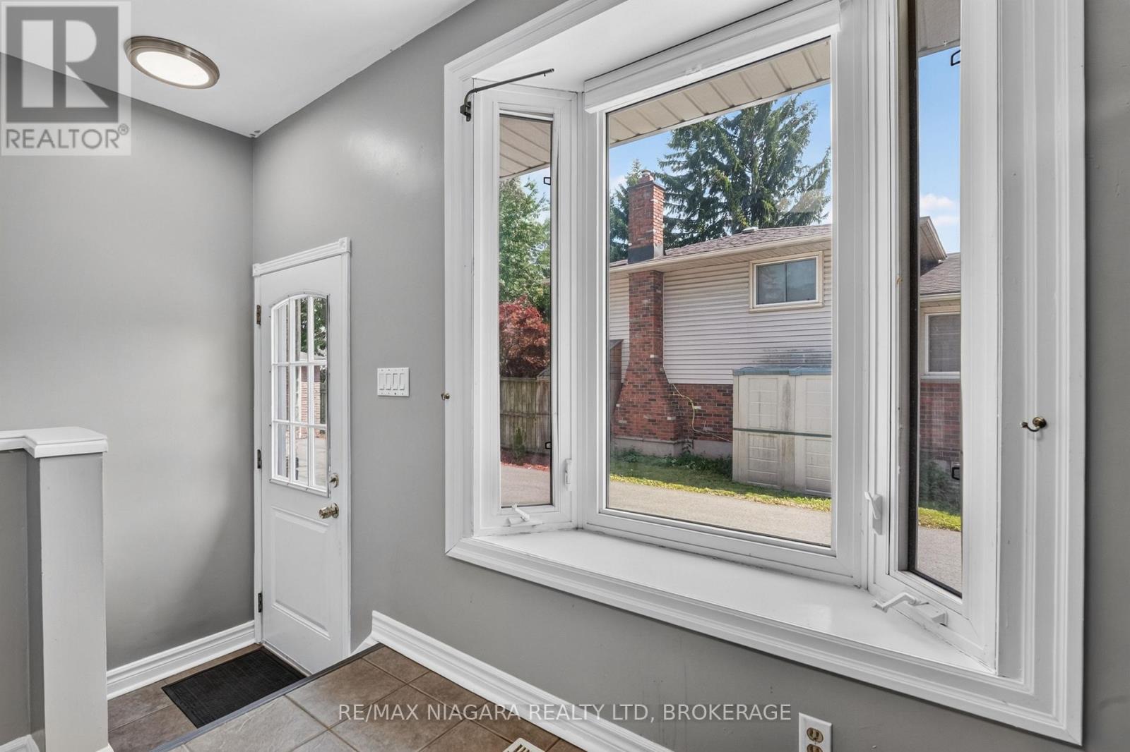4074 BROOKDALE DRIVE - Image 20