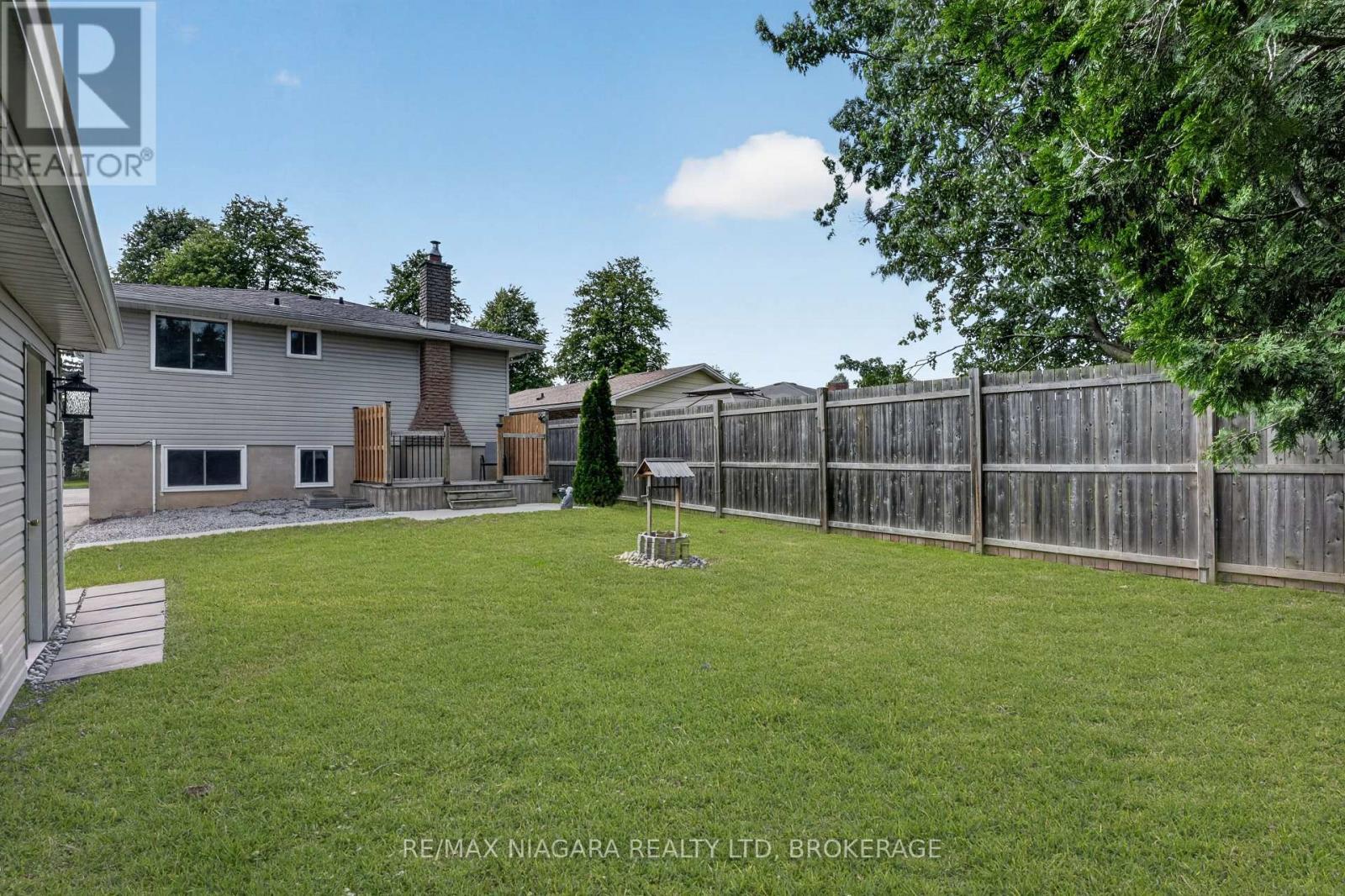 4074 BROOKDALE DRIVE - Image 32
