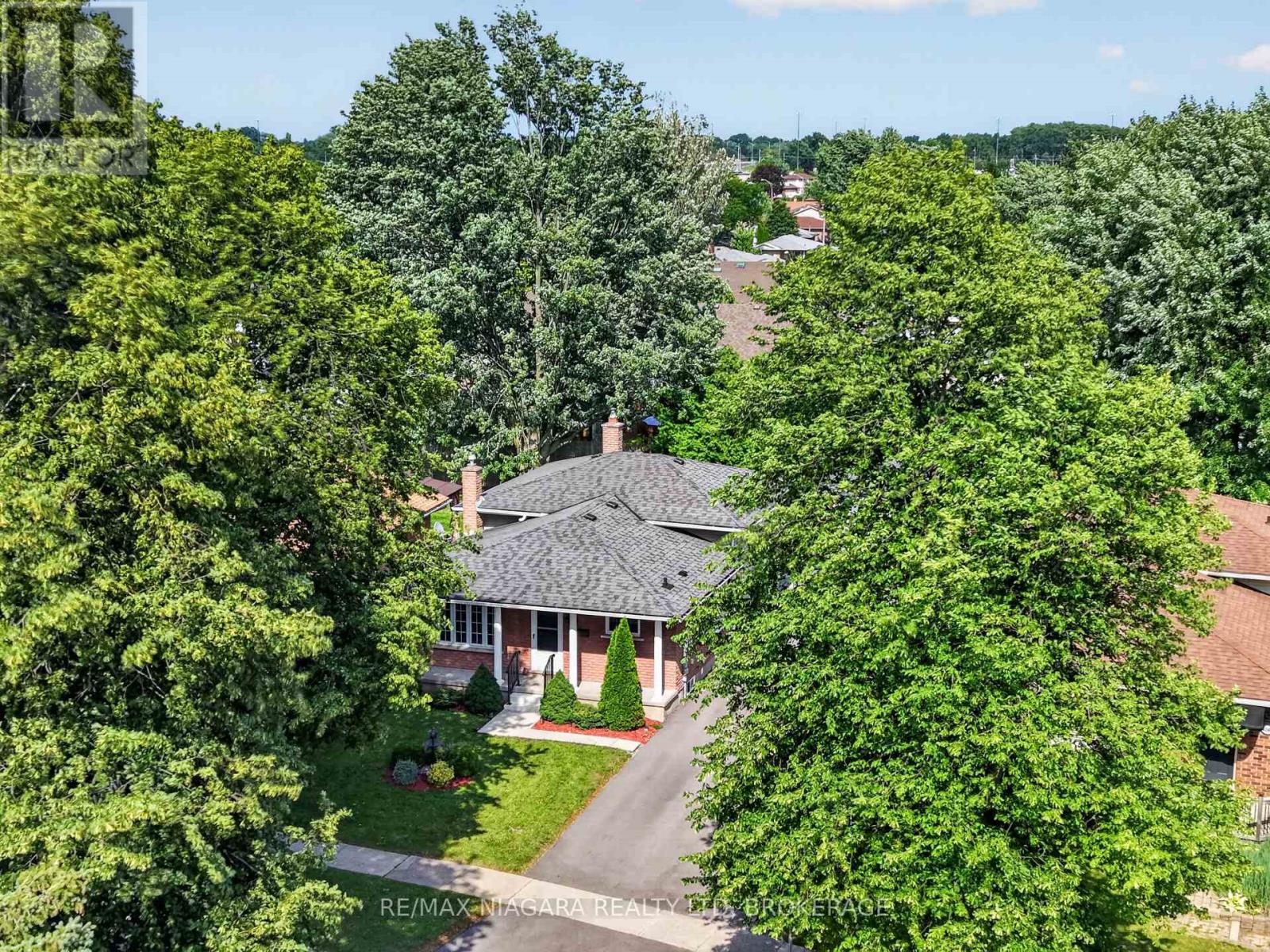 4074 BROOKDALE DRIVE - 43